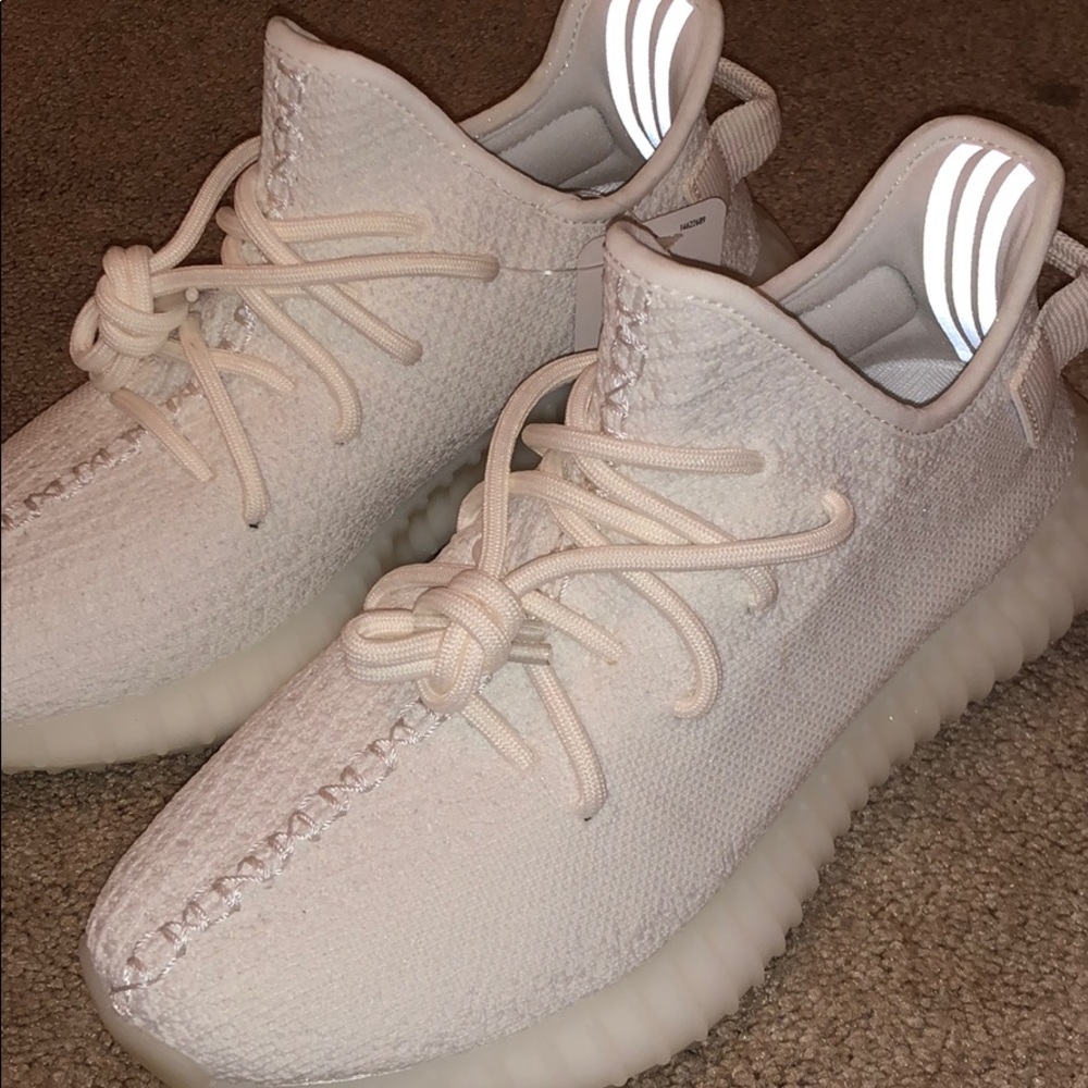 Yeezy Boost 350 (NEW!)